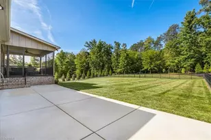 1102 Haniel Dr, Summerfield, NC 27358 - Photo 38