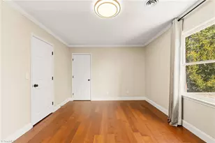 505 Meadowood St, Greensboro, NC 27409 - Photo 32
