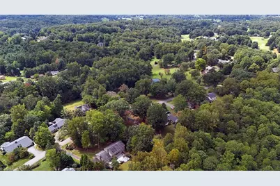 619 Cross Creek Drive, Mount Airy, NC 27030 - Photo 10
