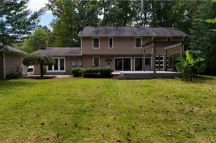 619 Cross Creek Dr, Mount Airy, NC 27030 - Photo 6
