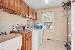 6005 Stone Bluff Dr, Clemmons, NC 27012 - Photo 22