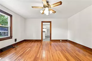 102 Cardwell St, Madison, NC 27025 - Photo 4