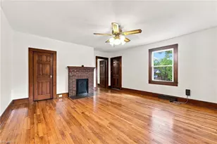 102 Cardwell St, Madison, NC 27025 - Photo 6