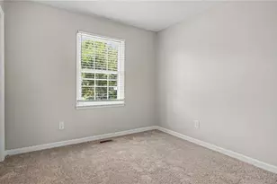 1115 Castlegate Dr, Winston-Salem, NC 27103 - Photo 12