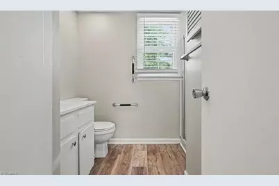 1115 Castlegate Drive, Winston-Salem, NC 27103 - Photo 8