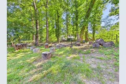 2911 Dexter Avenue, Greensboro, NC 27407 - Photo 10