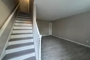 1827 Merritt Dr, Greensboro, NC 27407 - Photo 2