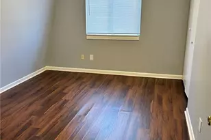 517 Market St, Graham, NC 27253 - Photo 4