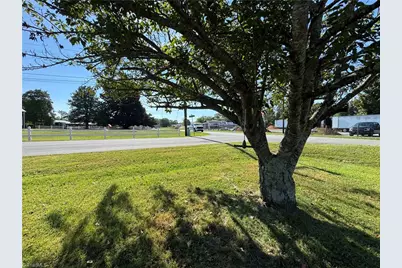 200 W King Street, King, NC 27021 - Photo 24