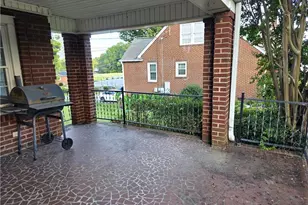 607 W Main St, Pilot Mountain, NC 27041 - Photo 34