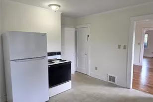 607 W Main St, Pilot Mountain, NC 27041 - Photo 18