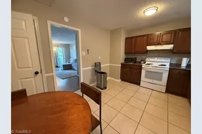 1315 Meadowview Road #D, Greensboro, NC 27403 - Photo 6