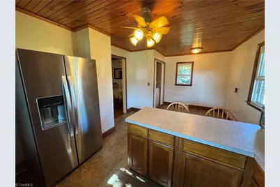 200 W King Street, King, NC 27021 - Photo 38