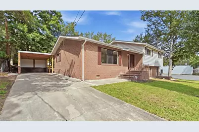 516 Park Lane, Reidsville, NC 27320 - Photo 2