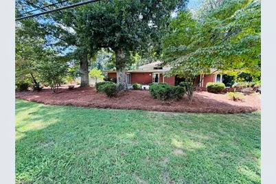 1031 Country Lane, Winston-Salem, NC 27107 - Photo 46
