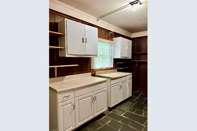 1031 Country Lane, Winston-Salem, NC 27107 - Photo 18