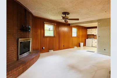 1031 Country Lane, Winston-Salem, NC 27107 - Photo 20