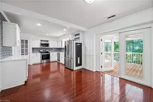 7508 Meadow Green Ct, Tobaccoville, NC 27050 - Photo 10