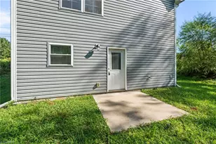 3902 Fairall Dr, Greensboro, NC 27401 - Photo 28