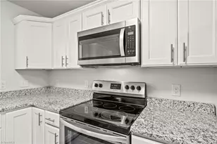 3902 Fairall Dr, Greensboro, NC 27401 - Photo 6
