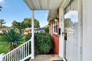 1810 Villa Dr, Greensboro, NC 27403 - Photo 2