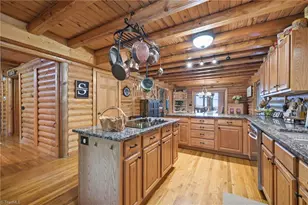 2235 Buck Mountain Rd, Purlear, NC 28665 - Photo 8