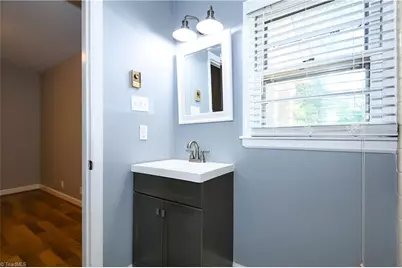 4025 Sedgewood Lane, Greensboro, NC 27407 - Photo 28