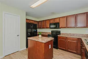 6609 Glenville Dr, Whitsett, NC 27377 - Photo 6