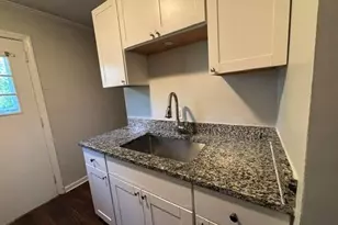 3410 Summit Ave, Greensboro, NC 27405 - Photo 10