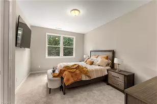 224 Ellsworth Manor Dr, Hillsborough, NC 27278 - Photo 26