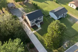 4505 Southern Webbing Mill Rd, Greensboro, NC 27405 - Photo 4