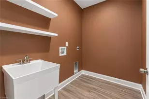 625 Robertson Rd, McLeansville, NC 27301 - Photo 28