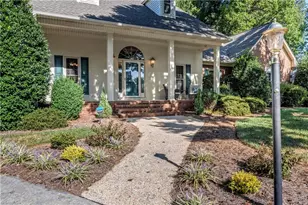 404 Drexmore Ct, Winston-Salem, NC 27103 - Photo 2