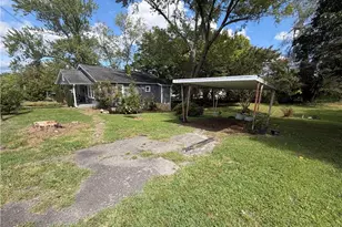 951 Newsome St, Mount Airy, NC 27030 - Photo 20