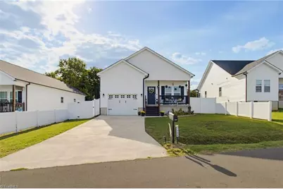 1305 Whitsett Street, Burlington, NC 27215 - Photo 2