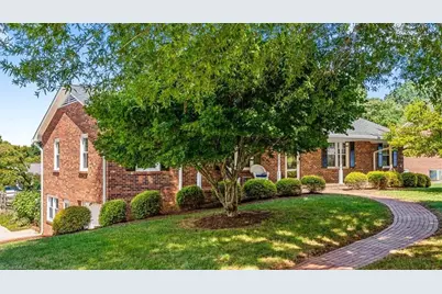5961 Cottonwood Lane, Clemmons, NC 27103 - Photo 2