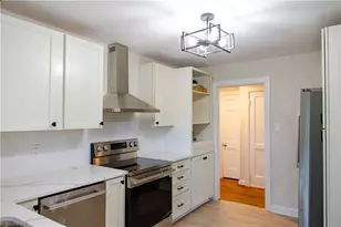 401 S Sunset Dr, Winston-Salem, NC 27103 - Photo 10