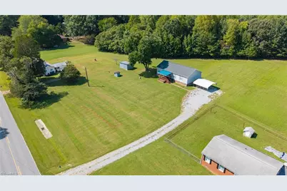 1054 Sutton Road, Greensboro, NC 27406 - Photo 40