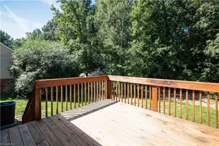 9 Brandy Wine Dr, Thomasville, NC 27360 - Photo 16