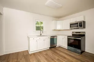 208 Underhill St, High Point, NC 27260 - Photo 4