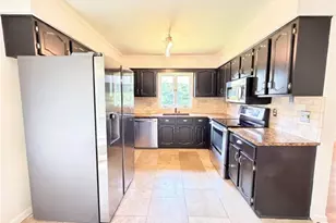 200 Ridgelea Ct, Winston-Salem, NC 27104 - Photo 2