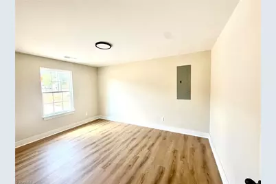 1045 W Holly Hill Road, Thomasville, NC 27360 - Photo 6