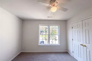 1913 Foust Rd, Greensboro, NC 27405 - Photo 6