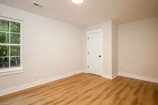 1047 W Holly Hill Rd, Thomasville, NC 27360 - Photo 14