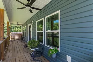 196 8th Ave, New London, NC 28127 - Photo 4
