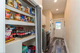 196 8th Ave, New London, NC 28127 - Photo 20