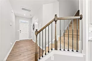 1262 Evelynnview Ln, Kernersville, NC 27284 - Photo 6