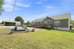440 Spring Rd, Reidsville, NC 27320 - Photo 2