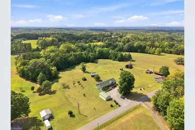 440 Spring Road, Reidsville, NC 27320 - Photo 36