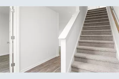 11 Jubilee Court, Greensboro, NC 27406 - Photo 2